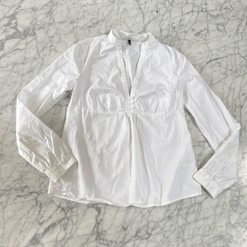 United Colors of Benetton White LS Blouse sz M